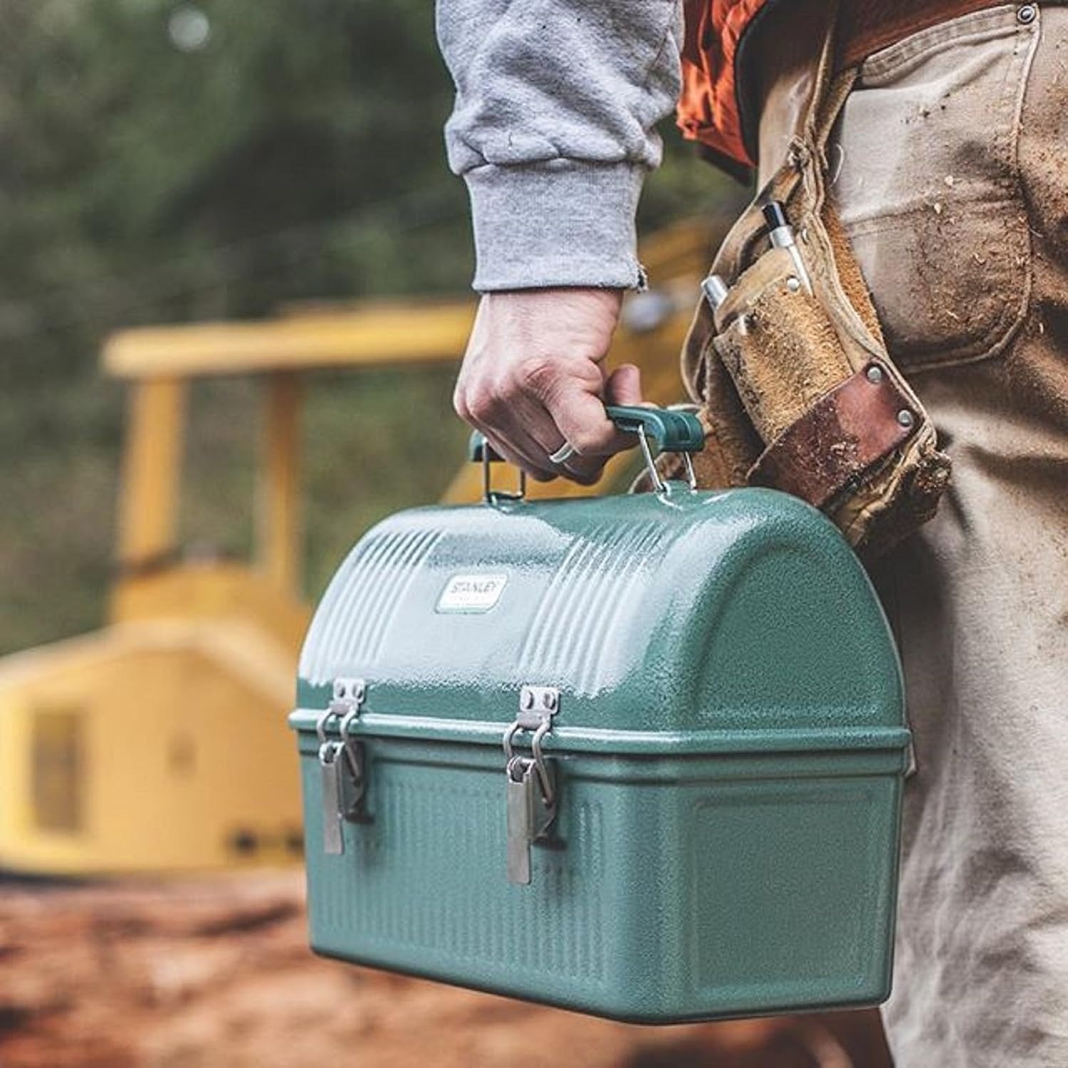 image:imageStanley Classic Lunch Box 10 qt Vintage Metal Lunchbox Durable Meal Container with Handle and Latch Stores Food Drinks Thermos Water BottleHammertone Green
