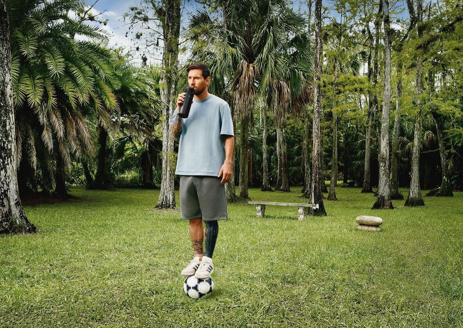 image:imageSTANLEY x Messi IceFlow Flip Straw 20 Water Bottle 24 oz BuiltIn Straw with Larger Opening Lightweight and Leak Resistant Insulated Stainless Steel BPAFree Messi Goat Black