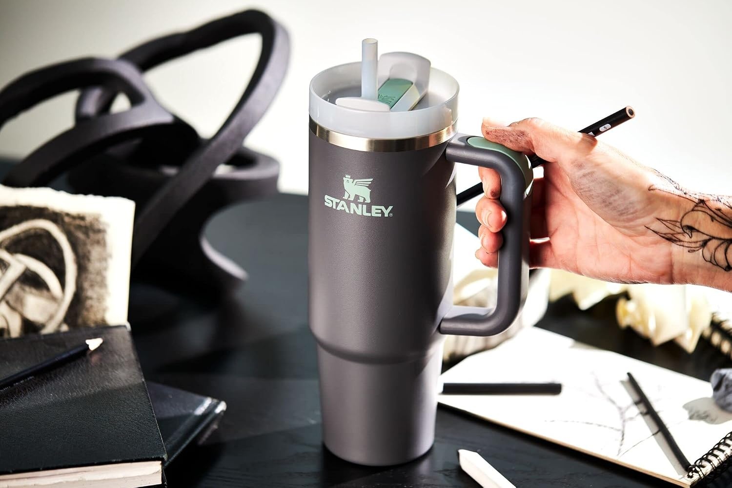 image:imageSTANLEY Quencher H20 Flow State Tumbler 20 oz Frost SprinkleCharcoal