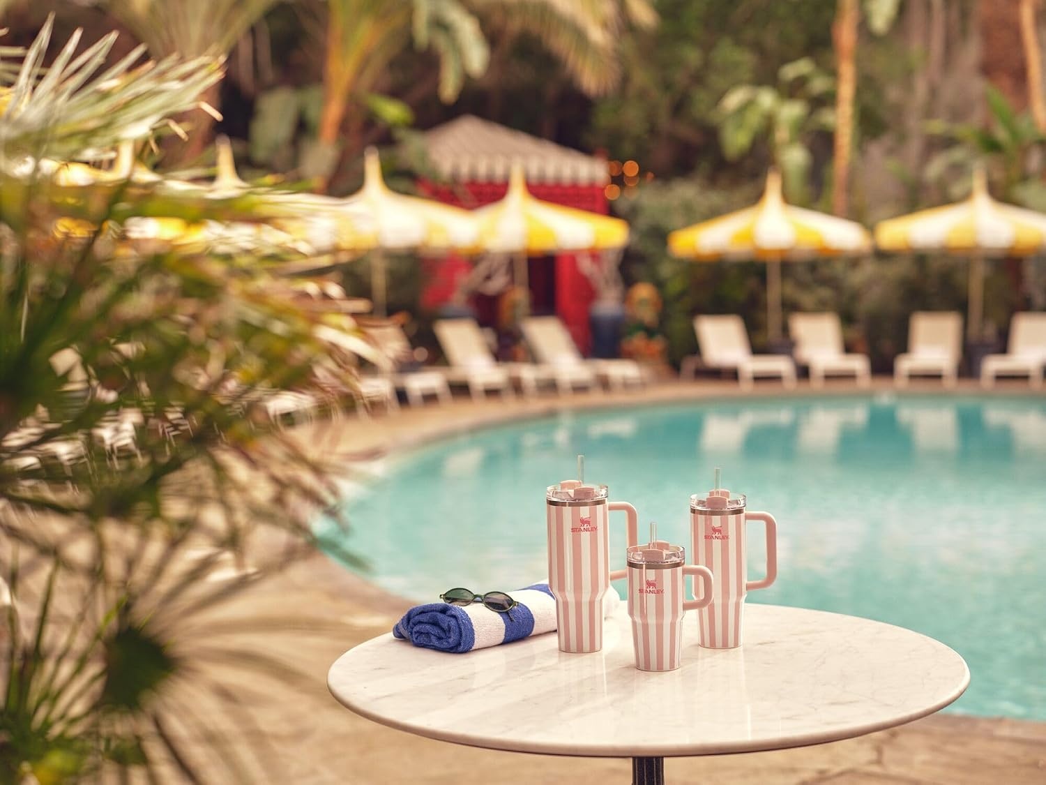 image:imageSTANLEY Quencher H20 Flow State Tumbler 20 oz Frost SprinklePeach Whip Cabana Gloss
