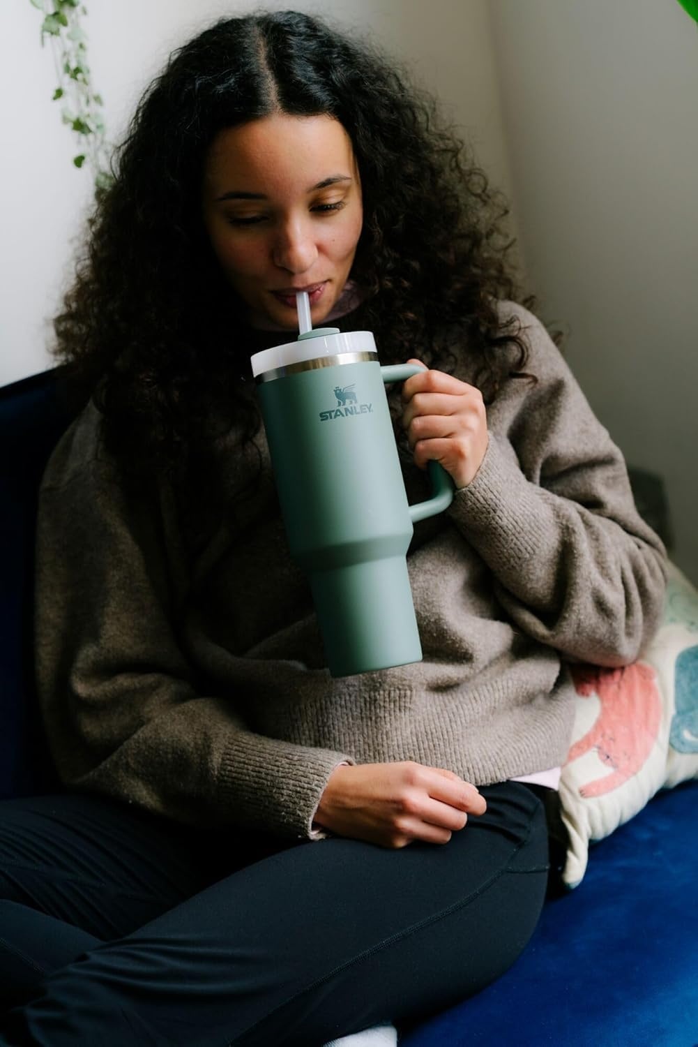 image:imageSTANLEY Quencher H20 Flow State Tumbler 20 oz Frost SprinkleShale