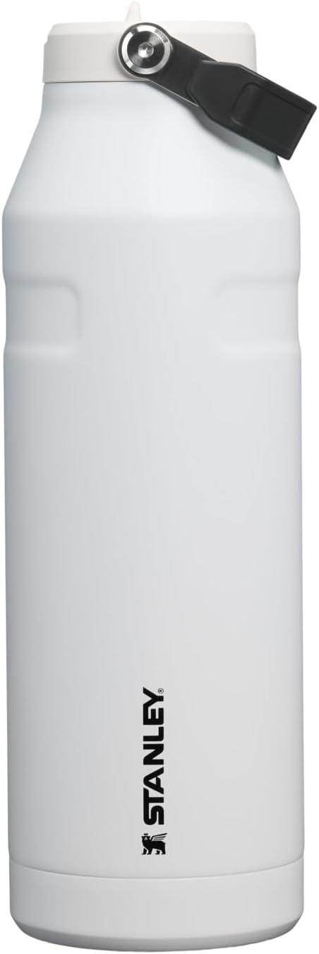 image:imageSTANLEY IceFlow Flip Straw 20 Bottle 24 oz Caitlin Clark FutureChalk