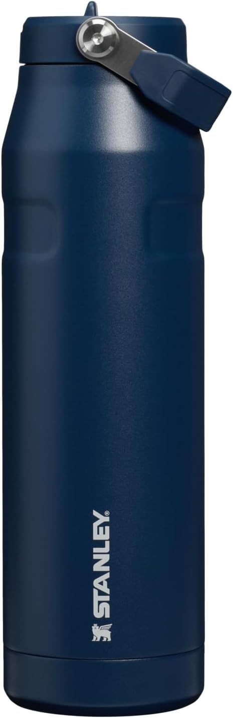 image:imageSTANLEY IceFlow Flip Straw 20 Bottle 24 oz Caitlin Clark FutureDark Navy
