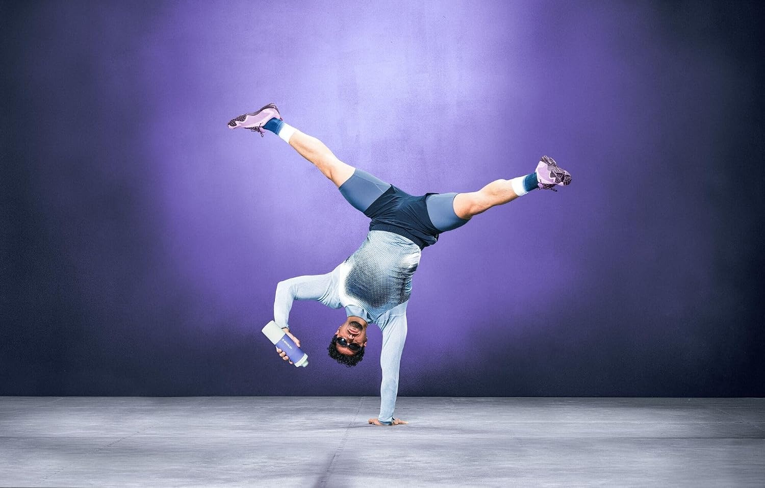 image:imageSTANLEY Vitalize Tempo Bottle 24 oz Caitlin Clark FuturePurple Umbra